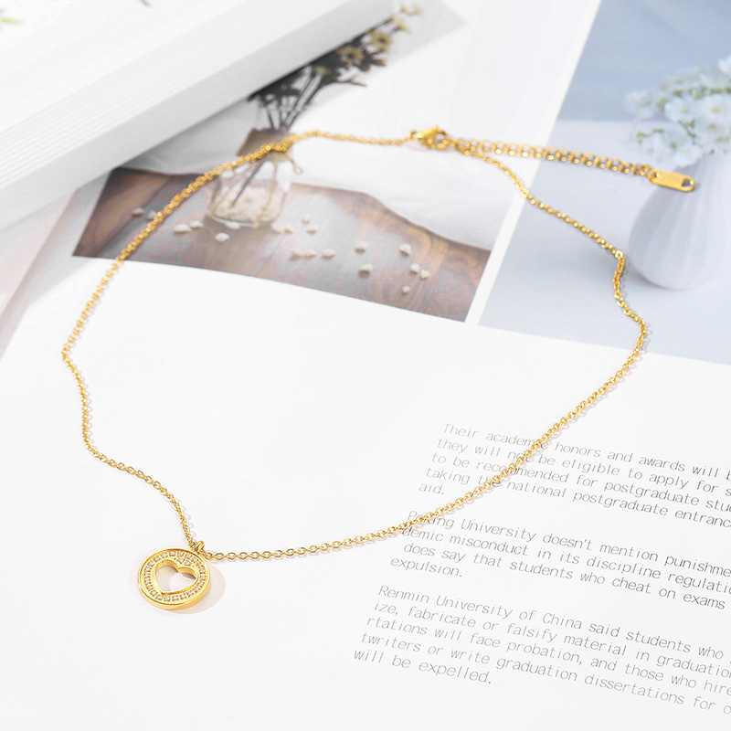 Acero Titanio Chapados en oro de 18k Moda Enchapado Estrella Forma De Corazón Collar Colgante display picture 9
