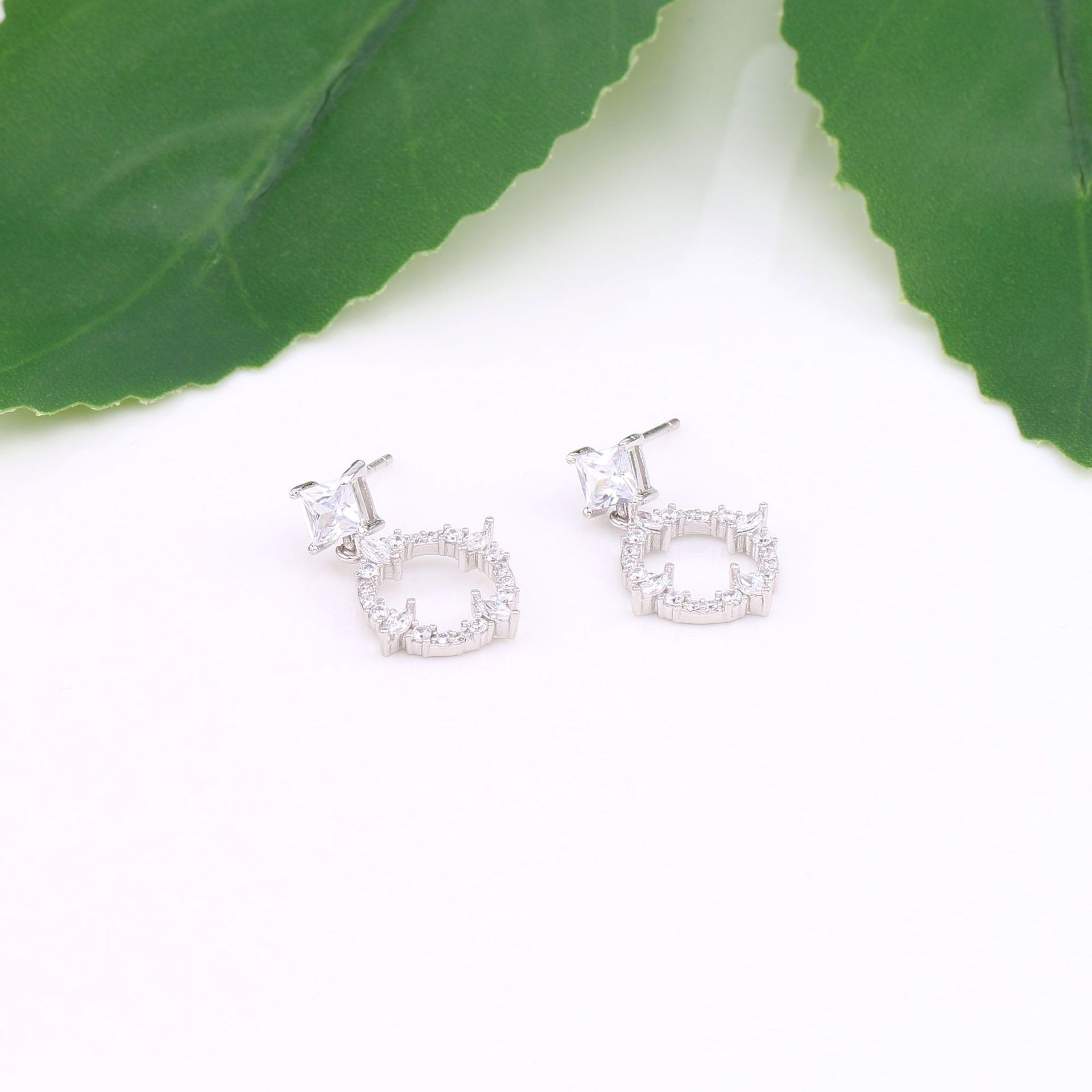 1 Pair Sweet Geometric Inlay Sterling Silver Zircon Drop Earrings display picture 10