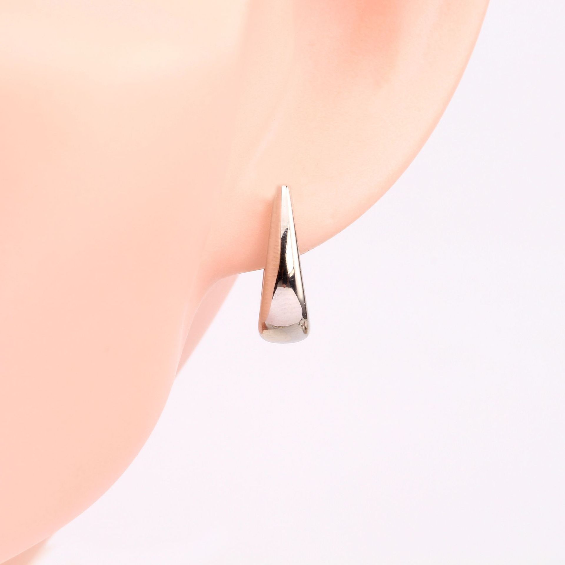 1 Pair Simple Style U Shape Plating Sterling Silver Gold Plated Earrings display picture 6