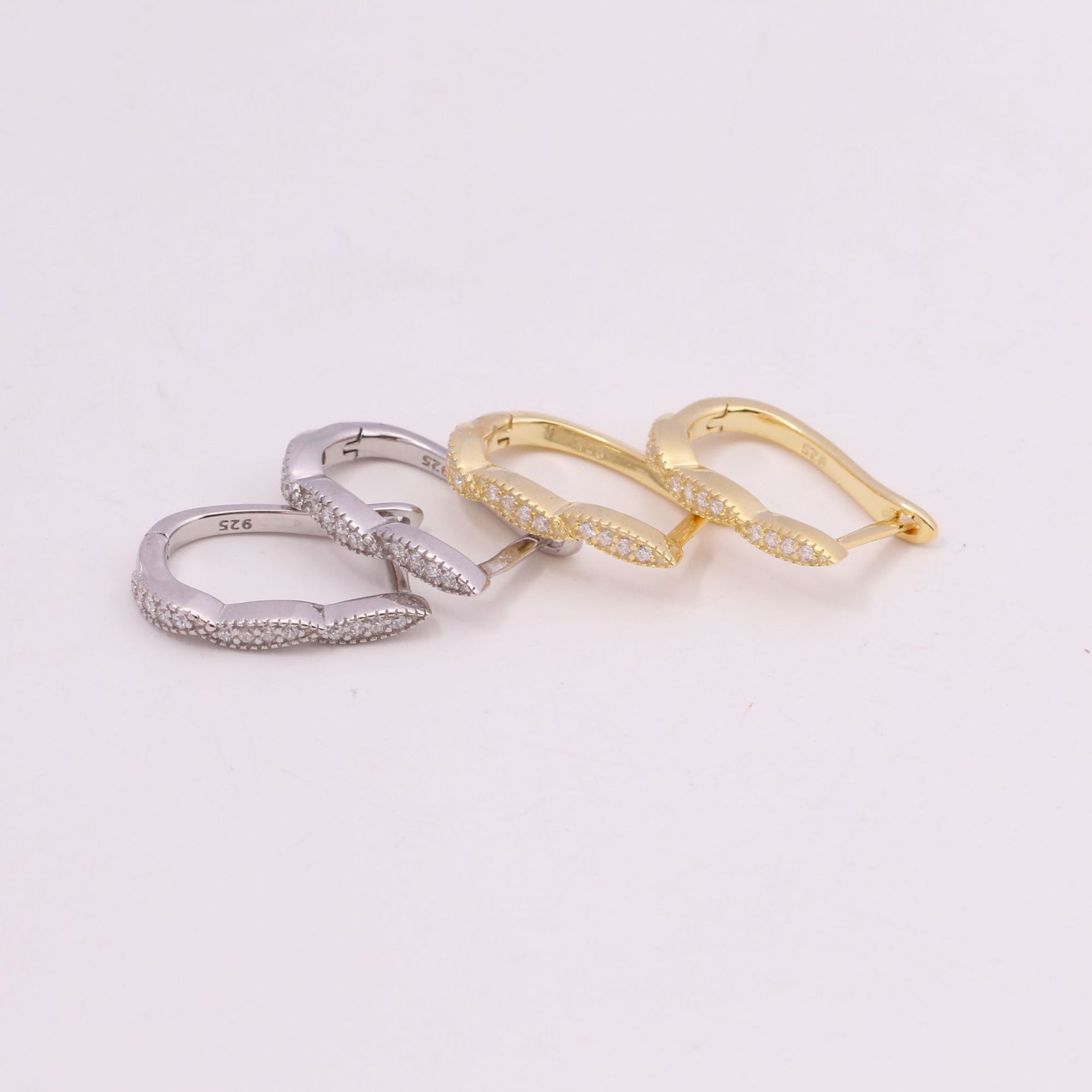 1 Pair Simple Style U Shape Inlay Sterling Silver Zircon Earrings display picture 3