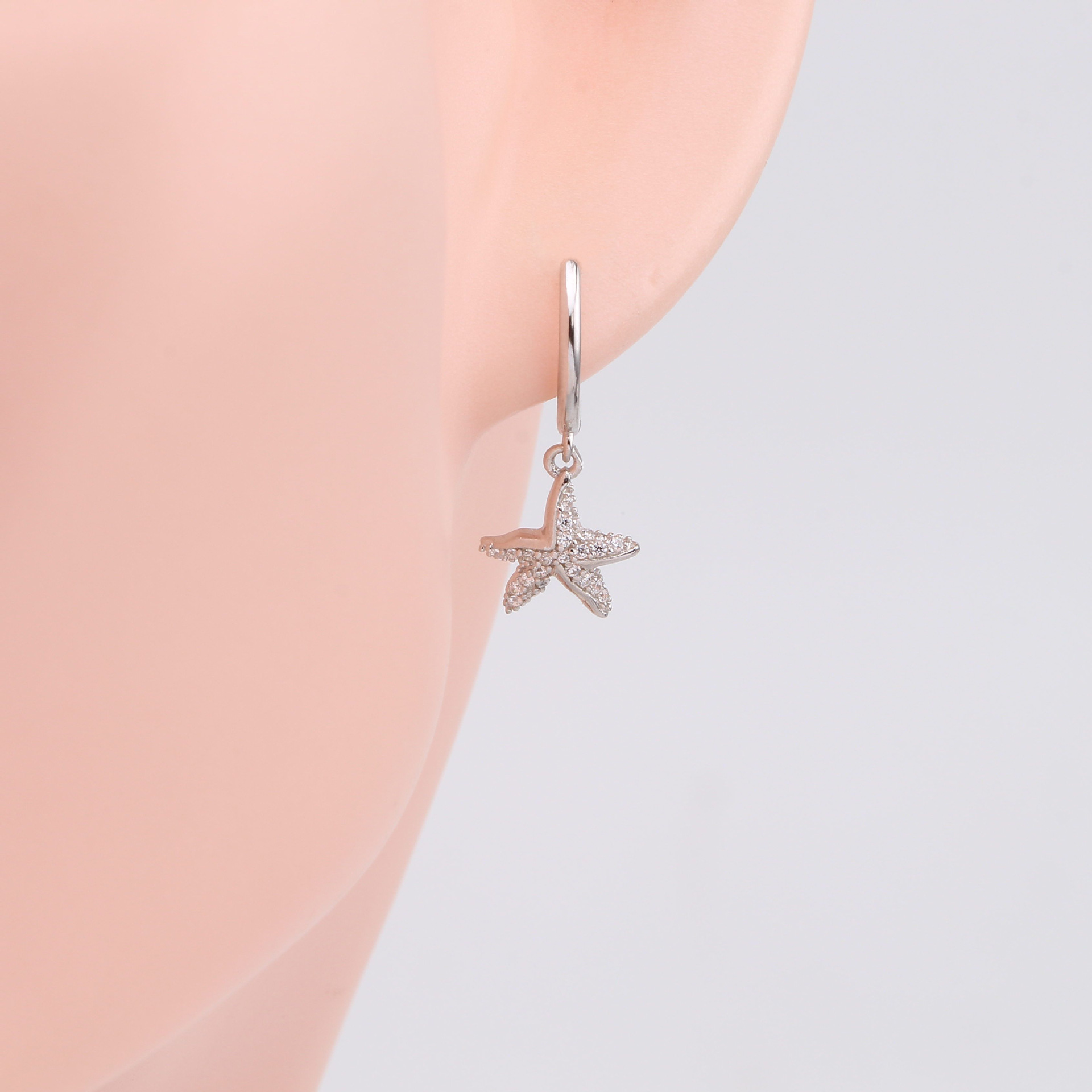 1 Pair Simple Style Classic Style Star Inlay Sterling Silver Zircon Drop Earrings display picture 6