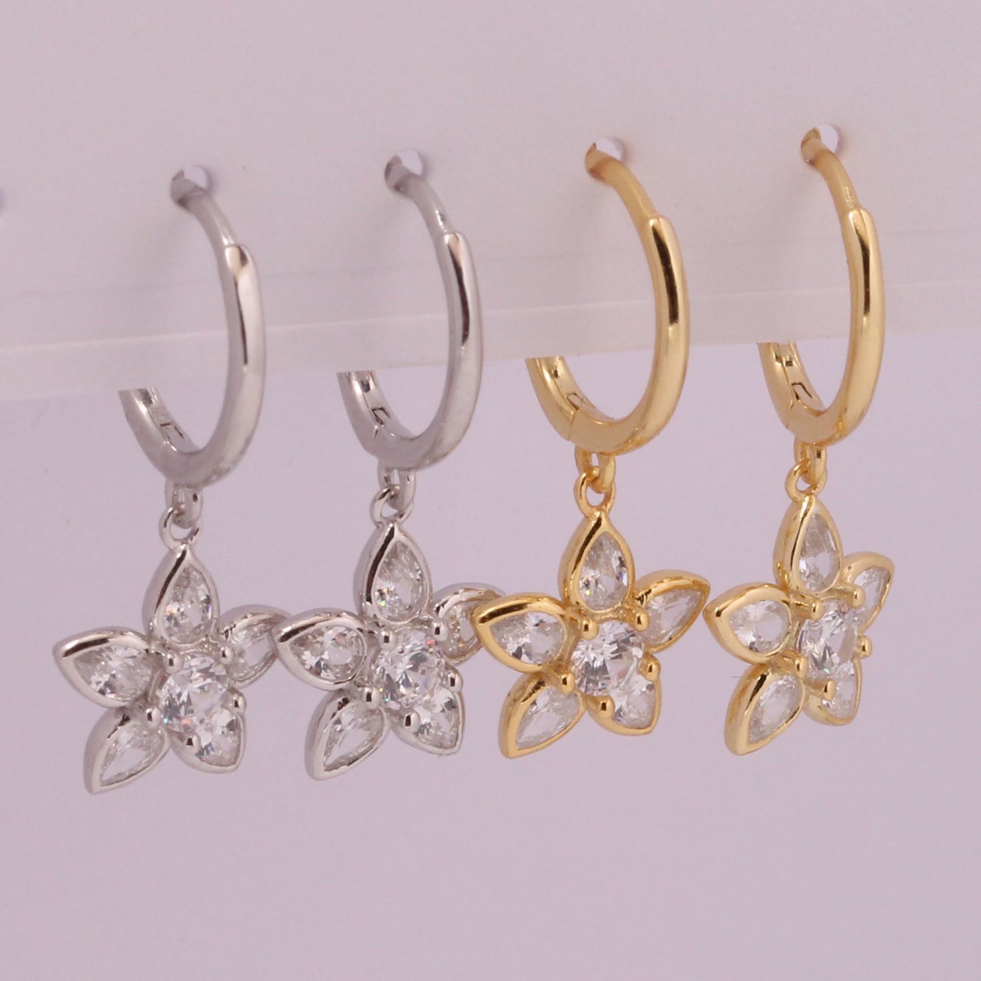 1 Pair Retro Simple Style Flower Inlay Sterling Silver Zircon Drop Earrings display picture 4