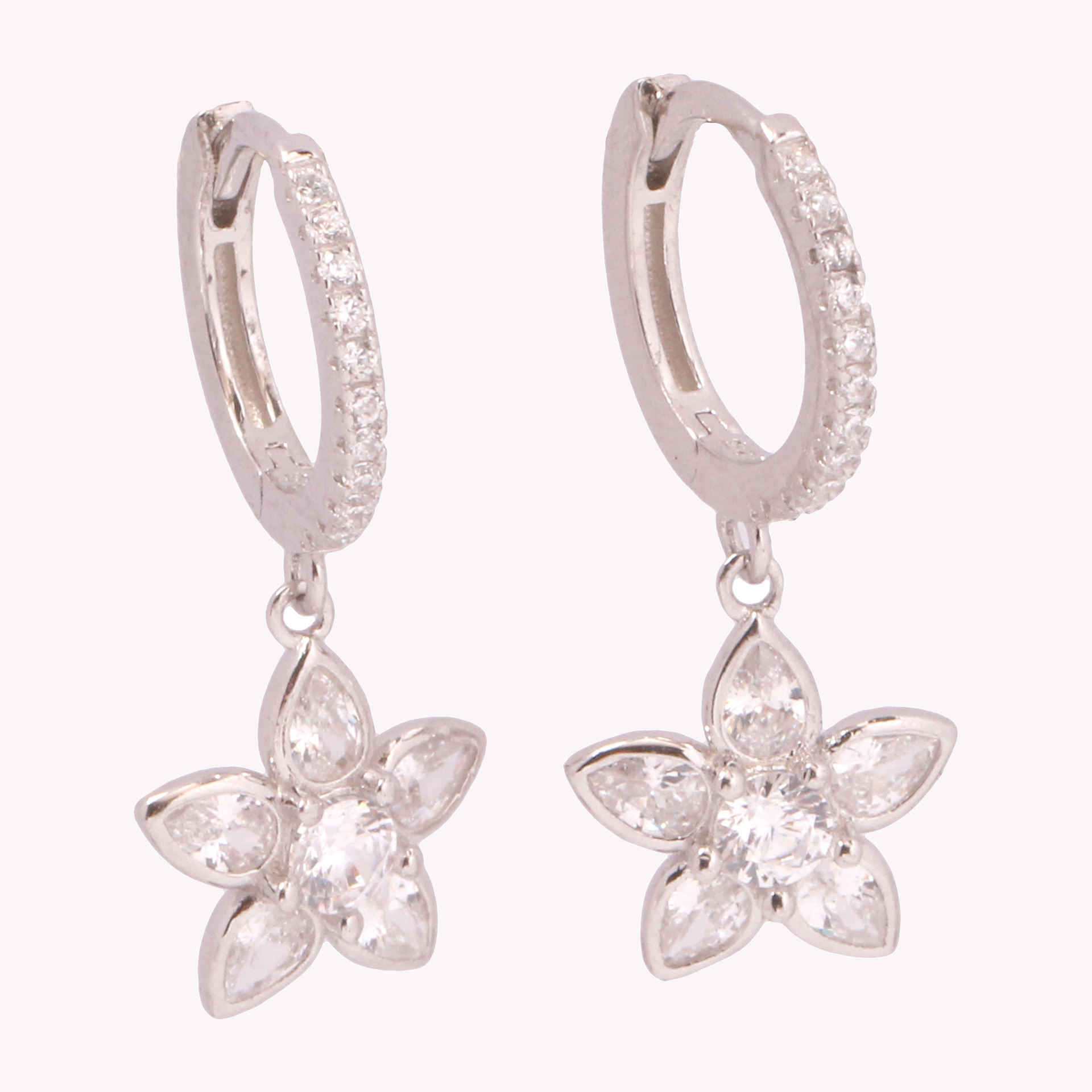 1 Pair Retro Simple Style Flower Inlay Sterling Silver Zircon Drop Earrings display picture 10