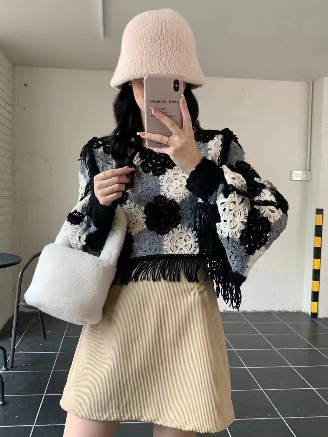 Women's Knitwear Long Sleeve Sweaters & Cardigans Tassel Casual Vintage Style Color Block display picture 5