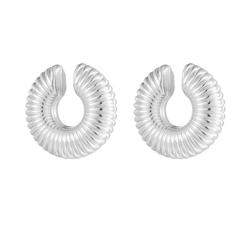 1 Pair Simple Style Solid Color Plating Stainless Steel 18K Gold Plated Ear Cuffs display picture 2