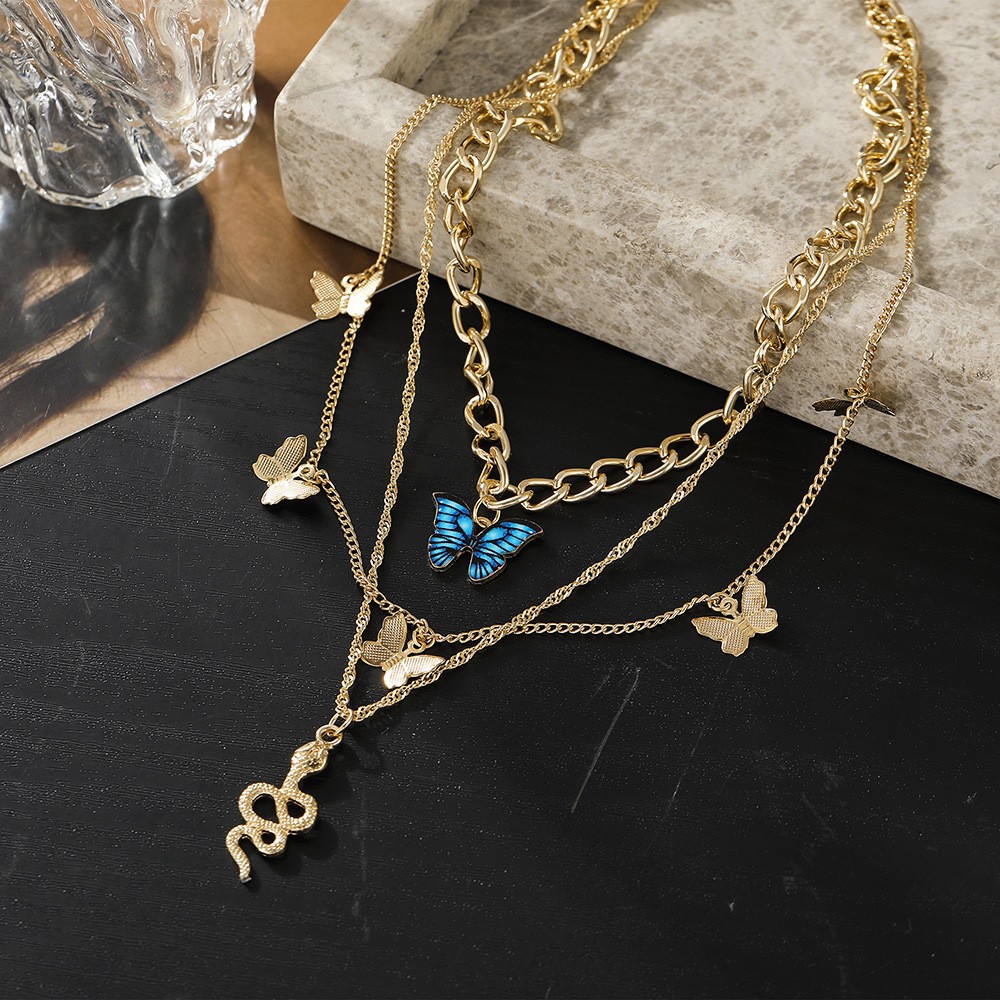 Retro Butterfly Gold Plated Alloy Wholesale Layered Necklaces display picture 3