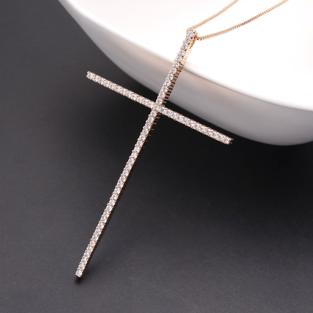 Simple Style Cross Copper Plating Inlay Zircon Gold Plated Pendant Necklace display picture 5