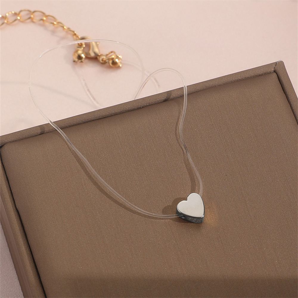 Simple Style Heart Shape Alloy Women's Pendant Necklace display picture 7