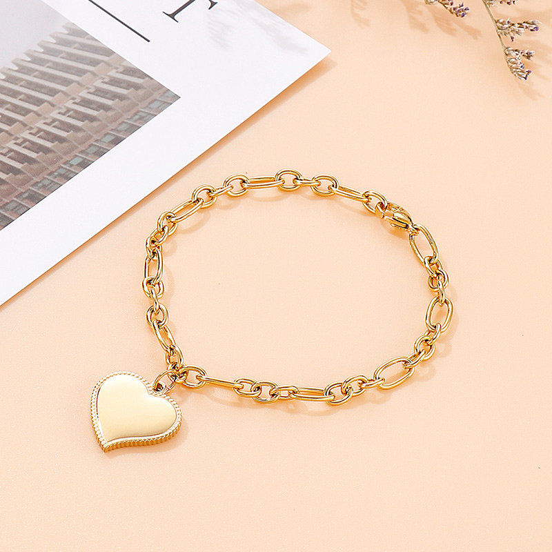 Simple Style Heart Shape Stainless Steel 18K Gold Plated Bracelets In Bulk display picture 2