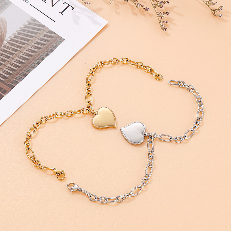 Simple Style Heart Shape Stainless Steel 18K Gold Plated Bracelets In Bulk display picture 6
