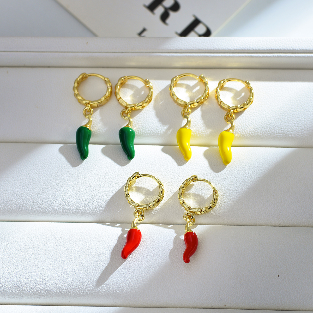 1 Pair Simple Style Color Block Enamel Copper Drop Earrings display picture 8