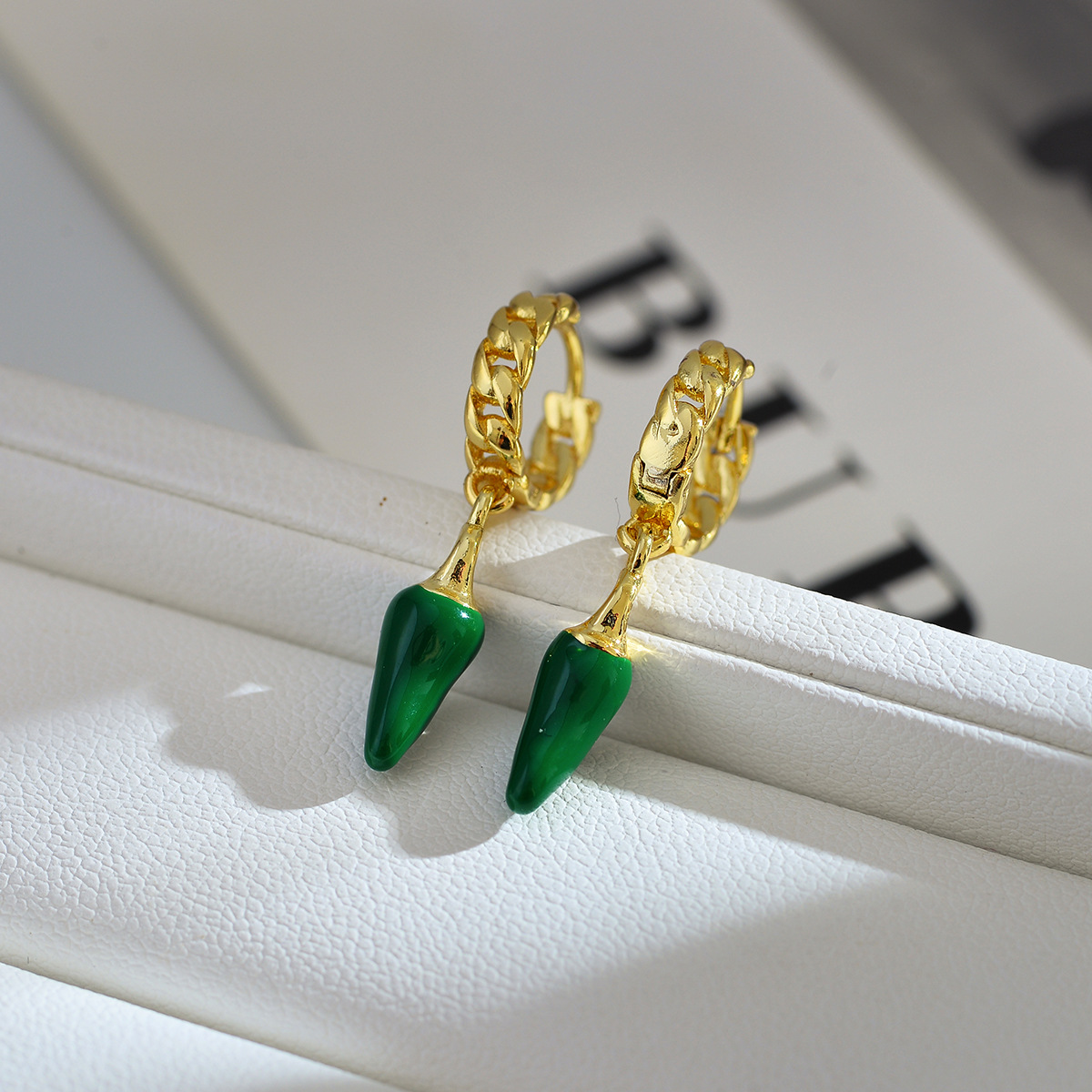1 Pair Simple Style Color Block Enamel Copper Drop Earrings display picture 5