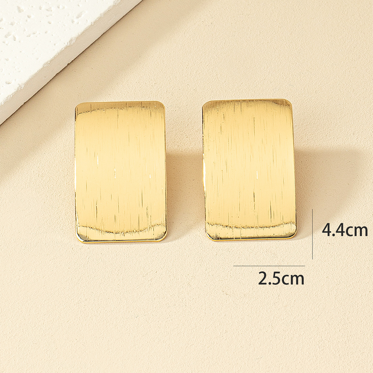 1 Pair Basic Modern Style Geometric Plating Alloy Ear Studs display picture 3