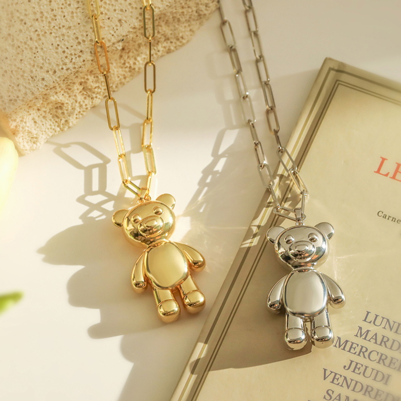 Cute Little Bear Copper Plating Hollow Out 18k Gold Plated Pendant Necklace display picture 4