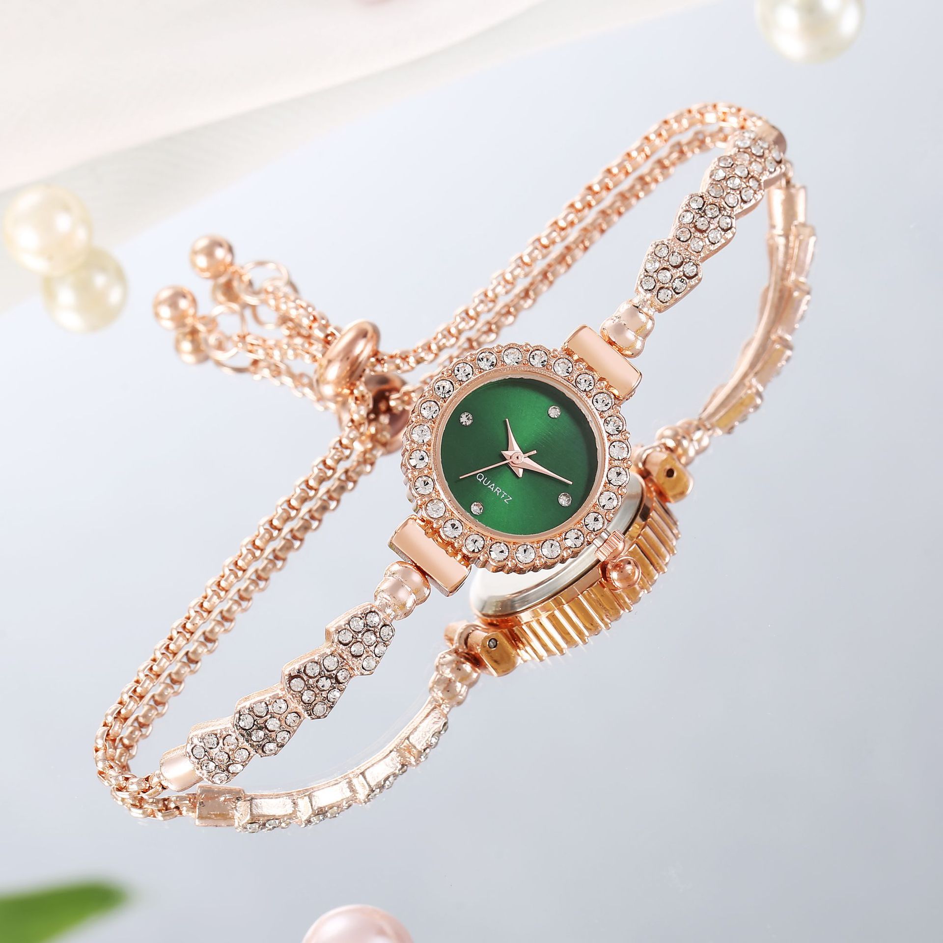 Classic Style Solid Color Telescopic Rope Quartz Women's Watches display picture 2