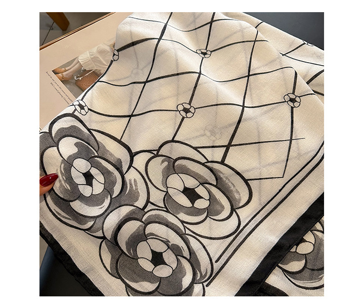 Women's Casual Simple Style Flower Cotton And Linen Printing Scarf display picture 6