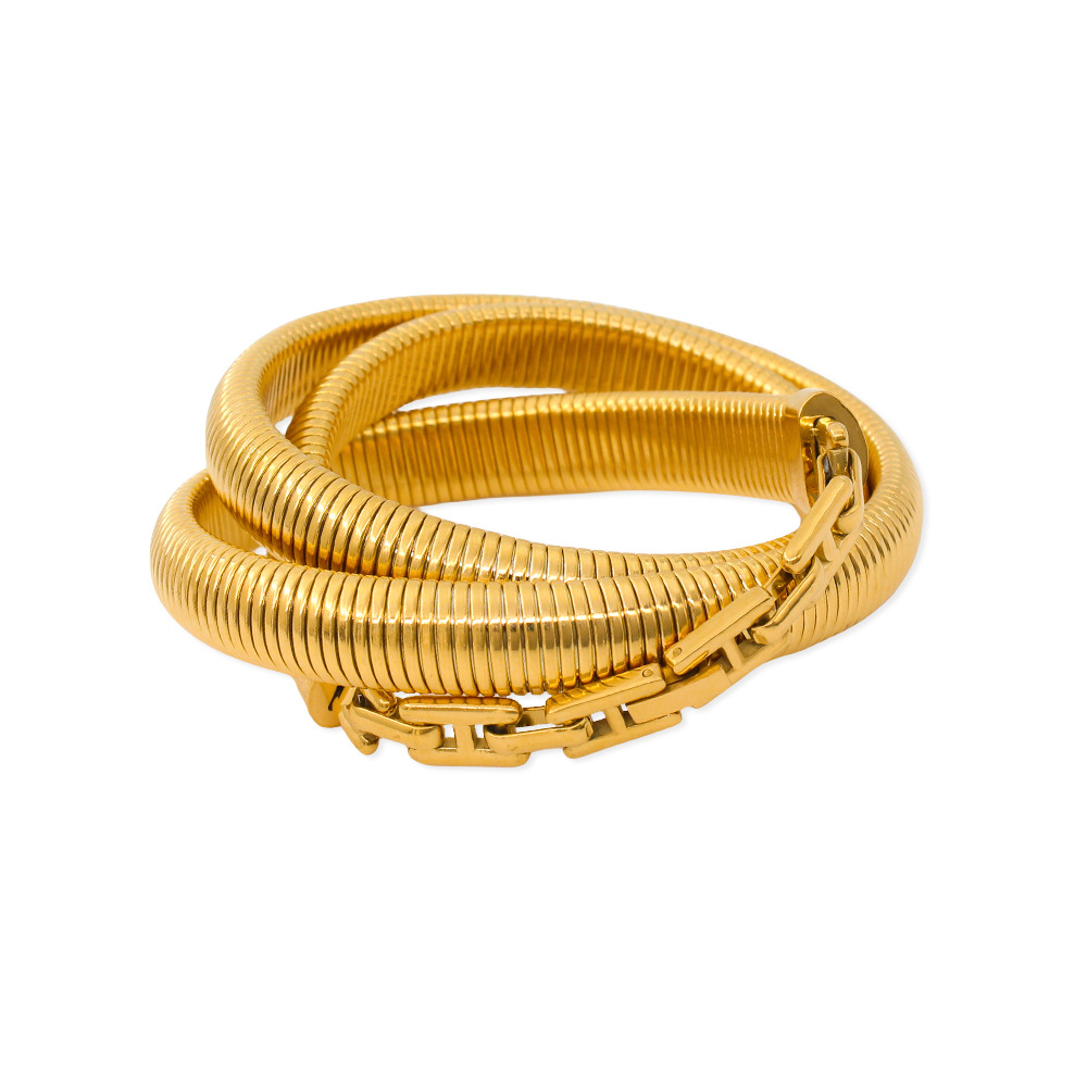 Streetwear Solid Color Titanium Steel 18K Gold Plated Wristband In Bulk display picture 7