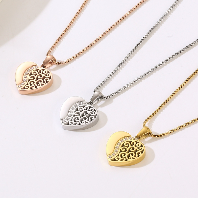 Titanium Steel 18K Gold Plated Modern Style Plating Heart Shape Pendant Necklace display picture 6
