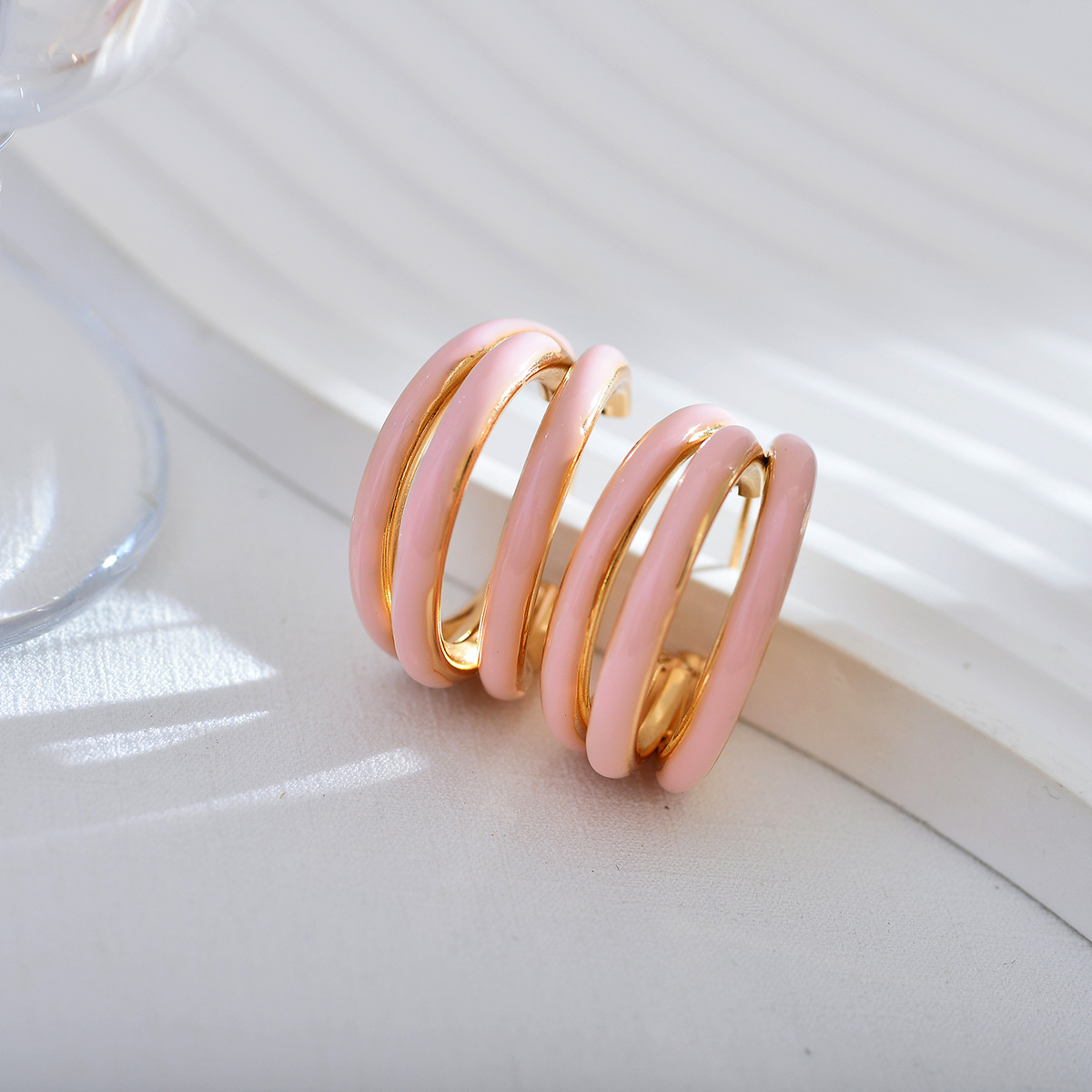 1 Pair Basic Color Block Enamel Copper Hoop Earrings display picture 8