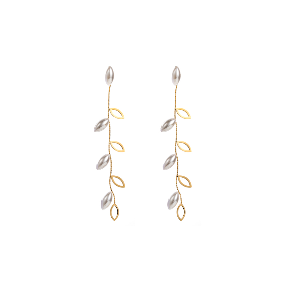 1 Pair Elegant Lady Round Leaves Inlay Titanium Steel Zircon 14K Gold Plated Drop Earrings display picture 7