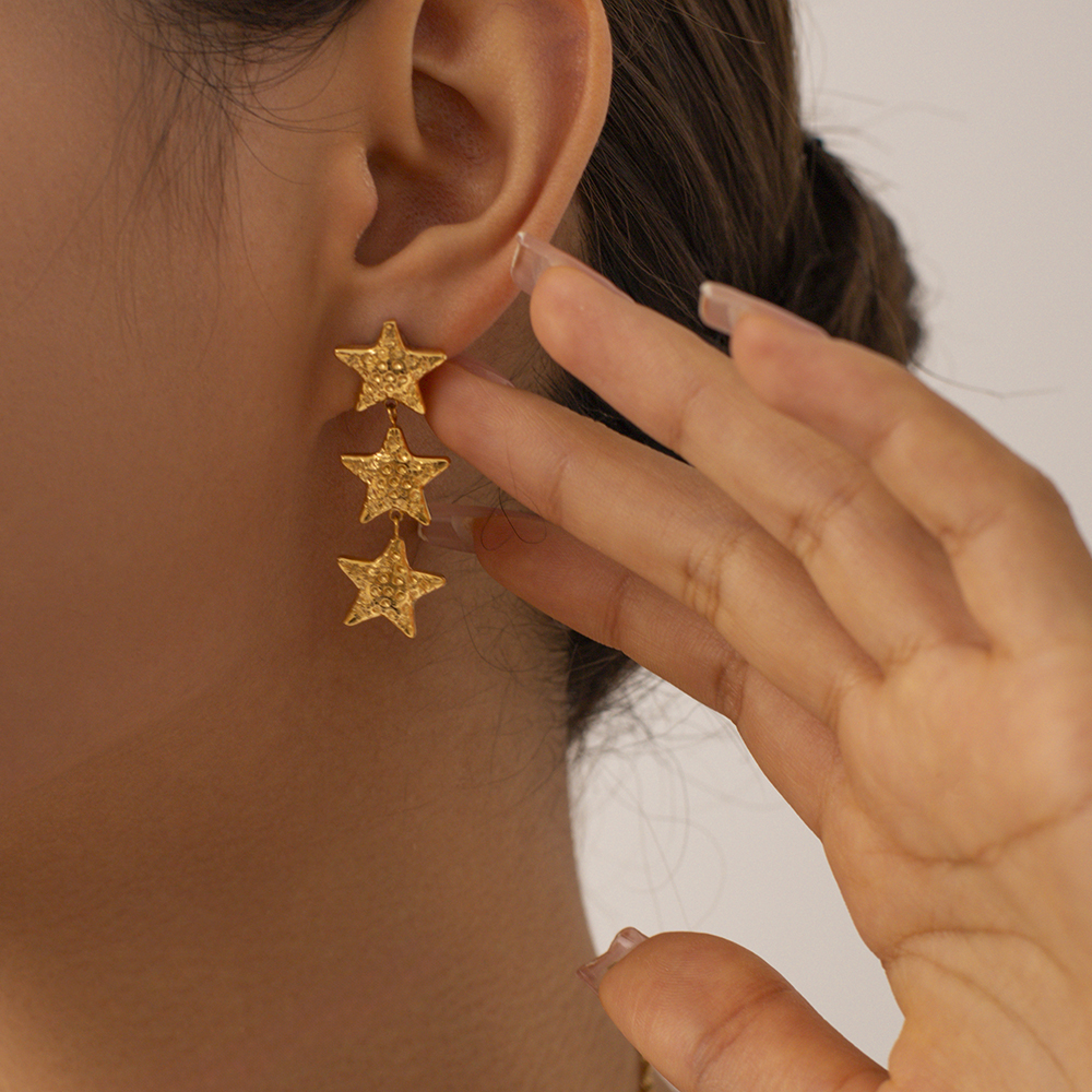 1 Pair Vintage Style Simple Style Pentagram Solid Color Plating Stainless Steel 18k Gold Plated Drop Earrings display picture 7