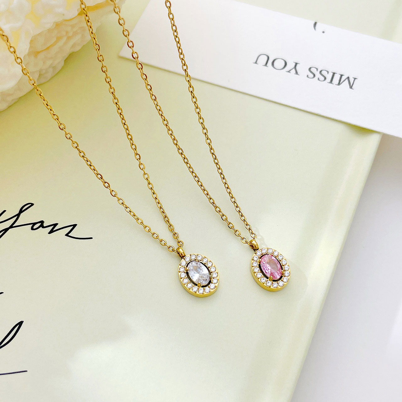 Simple Style Round Stainless Steel Plating Inlay Zircon White Gold Plated Gold Plated Pendant Necklace display picture 4