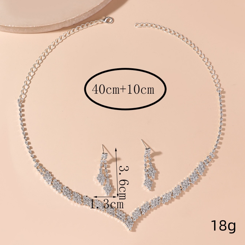 Luxurious Wedding Solid Color Alloy Plating Inlay Rhinestones Silver Plated Women's Jewelry Set display picture 4