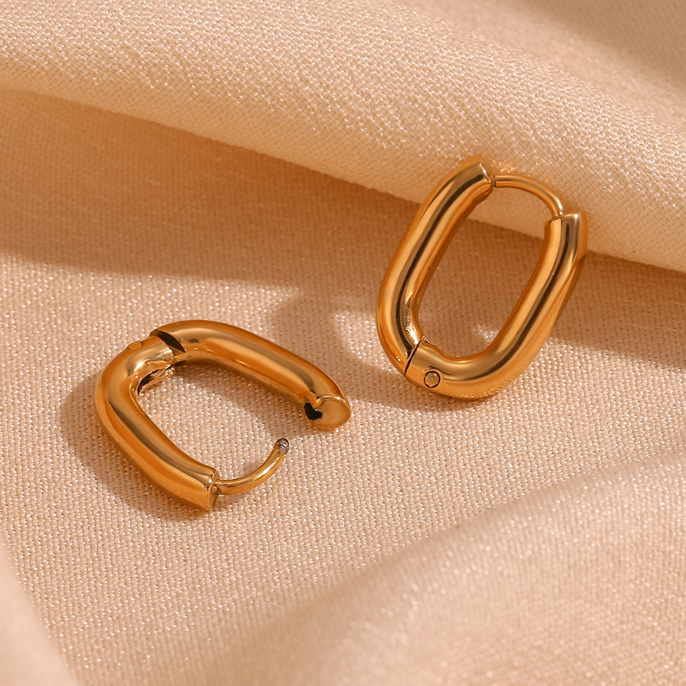 1 Paar Einfacher Stil Einfarbig Überzug Rostfreier Stahl 18 Karat Vergoldet Ohrringe display picture 8