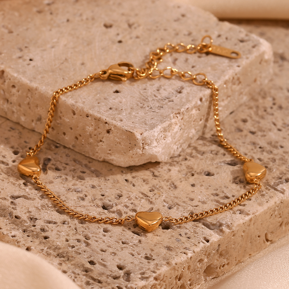 Einfacher Stil Herzform Rostfreier Stahl 18 Karat Vergoldet Halskette Mit Anhänger In Masse display picture 8