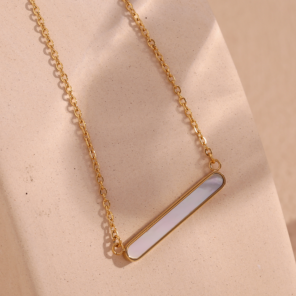 Einfacher Stil Quadrat Rostfreier Stahl 18 Karat Vergoldet Halskette Mit Anhänger In Masse display picture 6