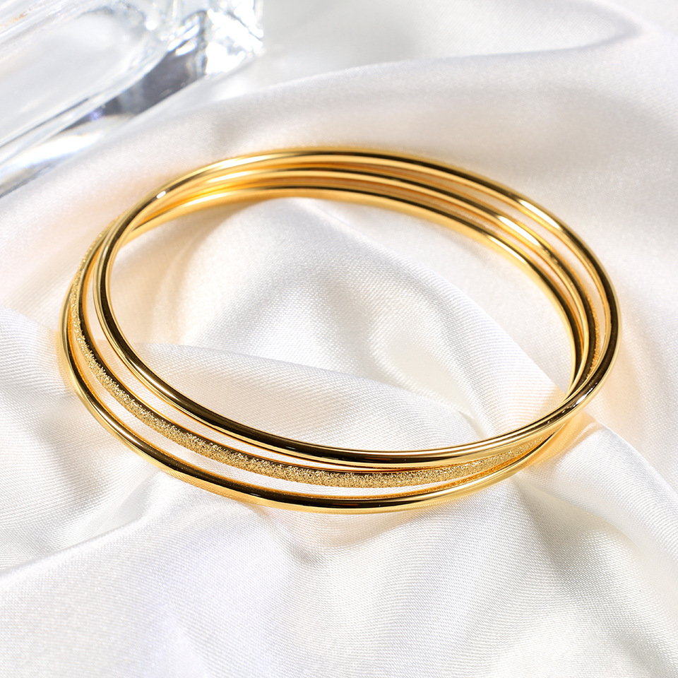 Simple Style Solid Color Stainless Steel Handmade Plating 18k Gold Plated Bangle display picture 3