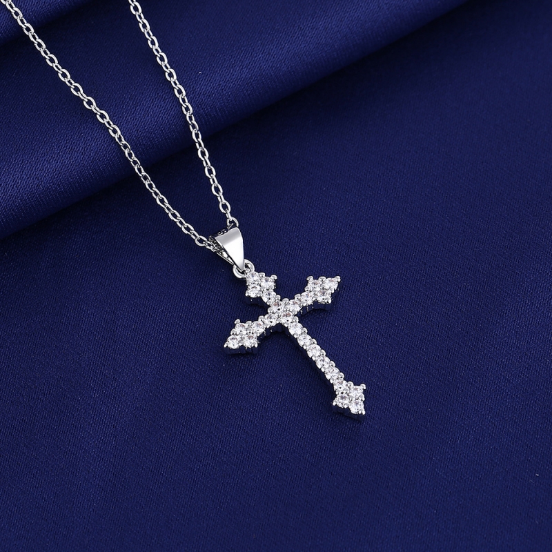 Wholesale Simple Style Cross 201 Stainless Steel Copper Plating Inlay Zircon Pendant Necklace display picture 3