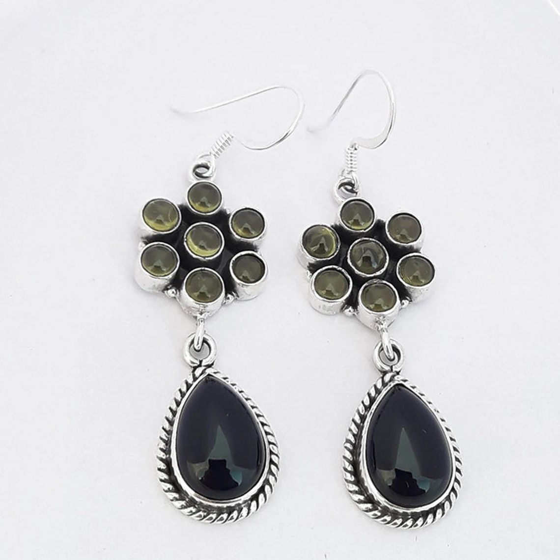 1 Pair Retro Water Droplets Inlay Alloy Artificial Gemstones Drop Earrings display picture 4
