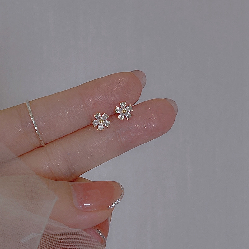 1 Pair Sweet Simple Style Flower Plating Inlay Copper Zircon Gold Plated Silver Plated Ear Studs display picture 5