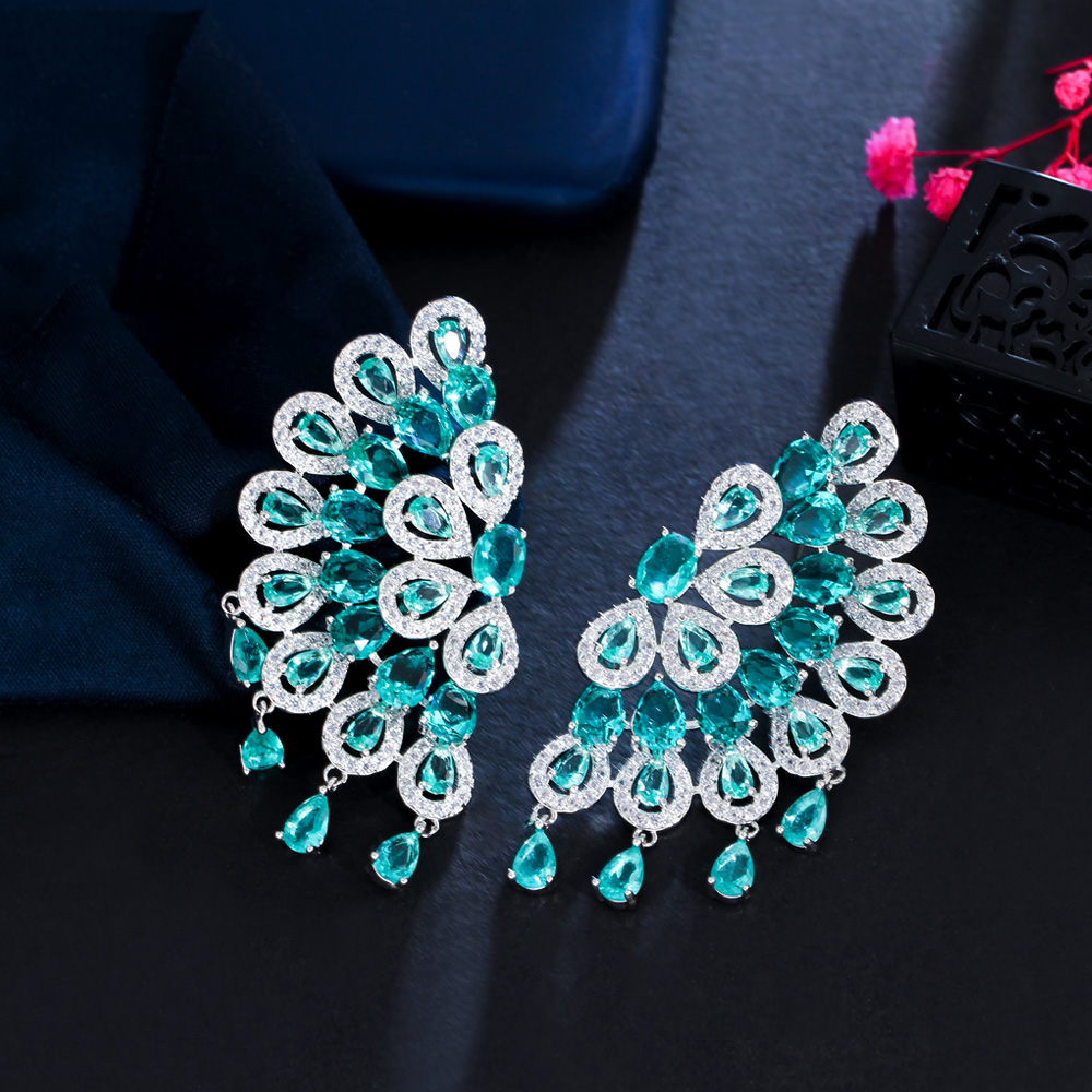1 Pair Glam Wedding Shiny Round Peacock Feather Plating Hollow Out Inlay Copper Zircon Ear Studs display picture 12