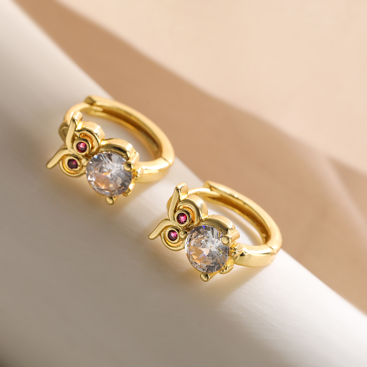 1 Pair Basic Classic Style Geometric Owl Plating Inlay Copper Zircon 18k Gold Plated Hoop Earrings display picture 3