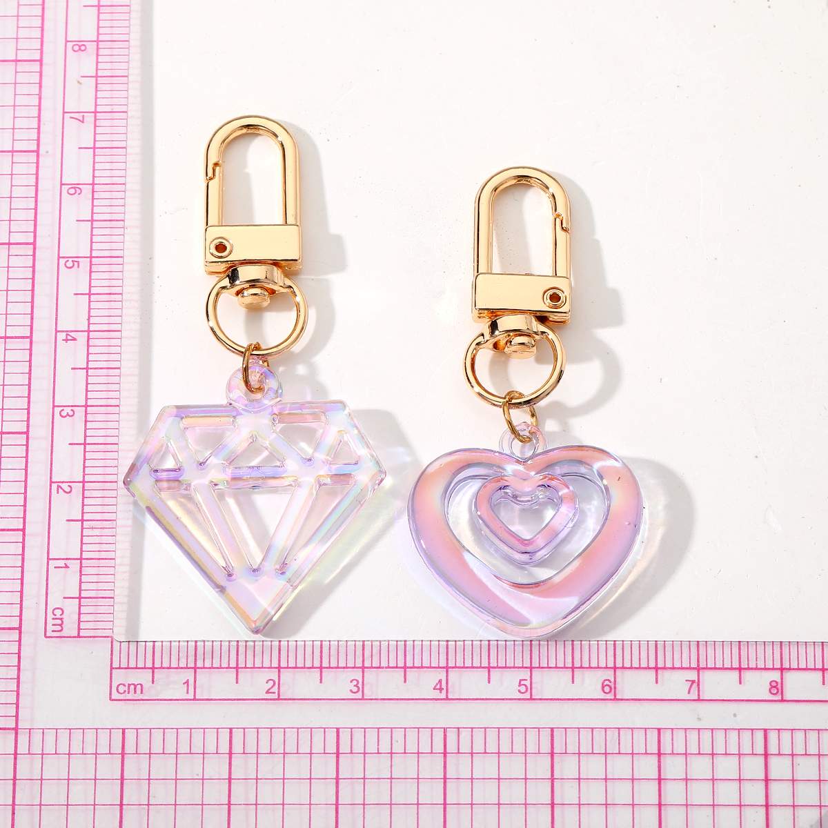 Cross-border Cute New Japanese And Korean Colorful Simple Heart Keychain Laser Translucent Acrylic Gem Shape Creative Bag Pendant display picture 4