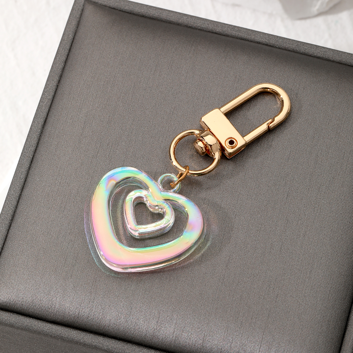 Cross-border Cute New Japanese And Korean Colorful Simple Heart Keychain Laser Translucent Acrylic Gem Shape Creative Bag Pendant display picture 9