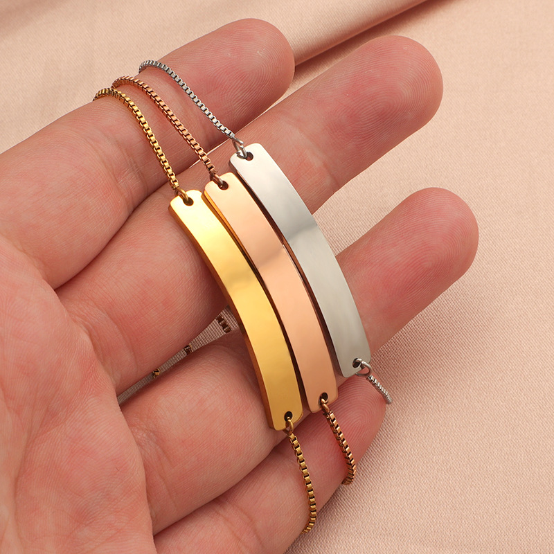 Simple Style Classic Style Geometric Stainless Steel 18K Gold Plated Zircon Bracelets In Bulk display picture 8
