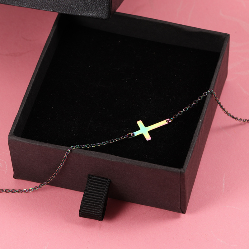 Titanium Steel 18K Gold Plated Casual Streetwear Cross None Necklace display picture 6
