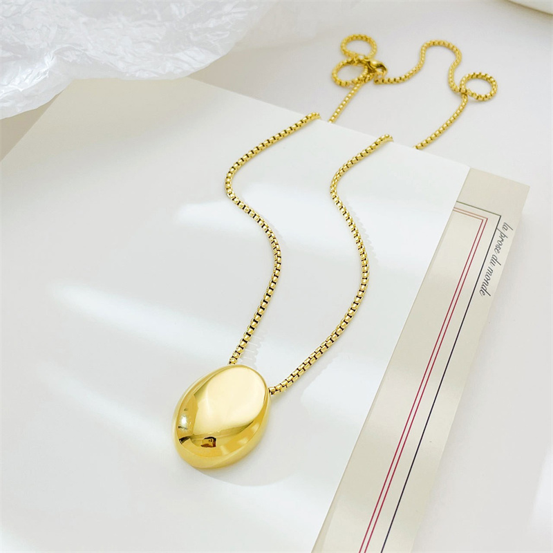 Vintage-stil Einfacher Stil Geometrisch Rostfreier Stahl Weißgold Plattiert Vergoldet Halskette Mit Anhänger display picture 3