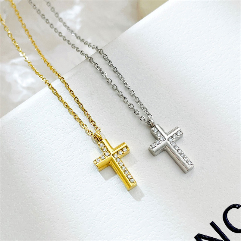 Simple Style Classic Style Cross Stainless Steel Plating Inlay Zircon White Gold Plated Gold Plated Women's Pendant Necklace display picture 5