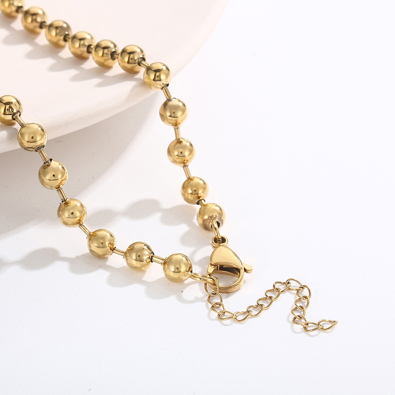 Titan Stahl 18 Karat Vergoldet Elegant Dame Polieren Überzug Einfarbig Ohrringe Halskette display picture 2