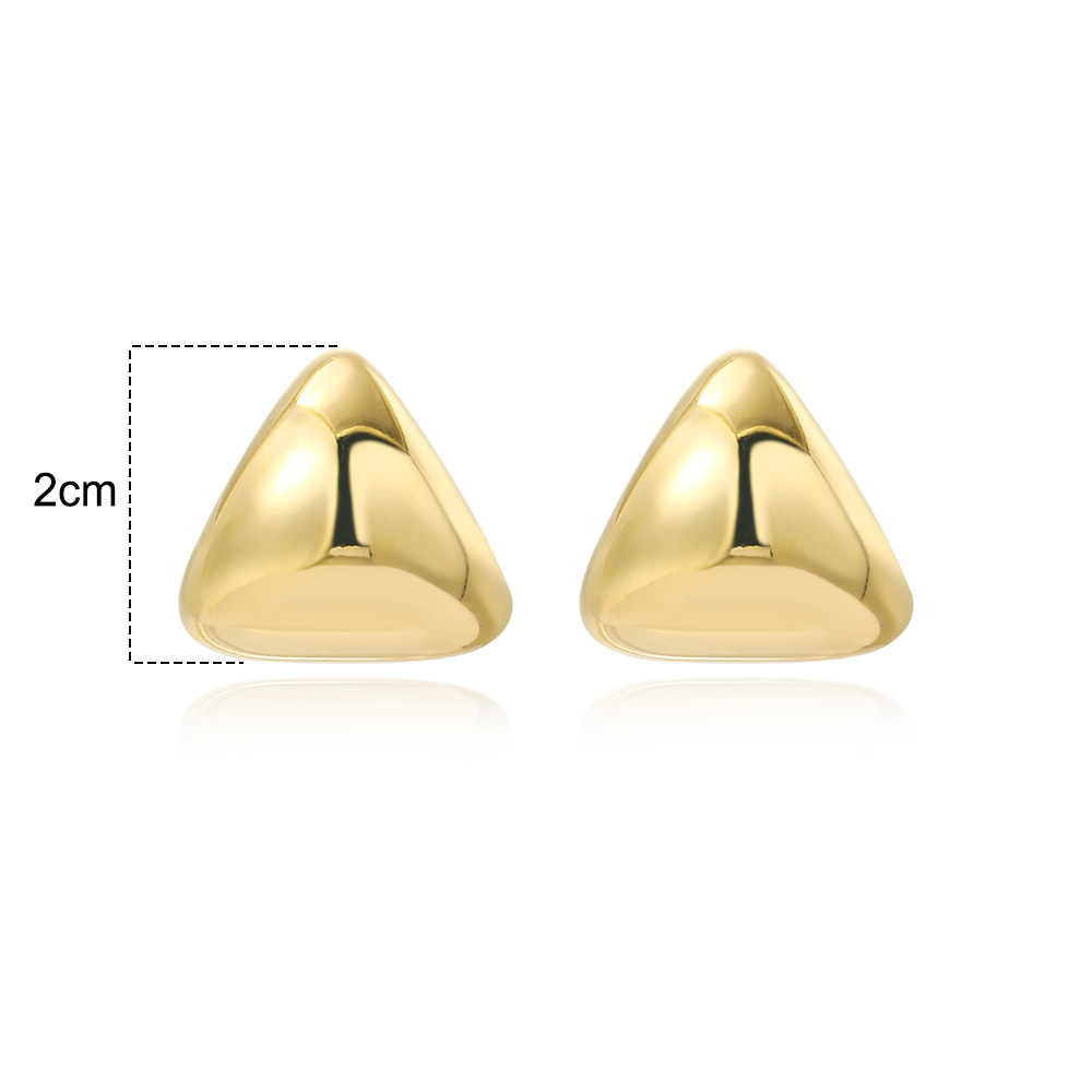 1 Pair Simple Style Triangle Plating Brass 18k Gold Plated Ear Studs display picture 1