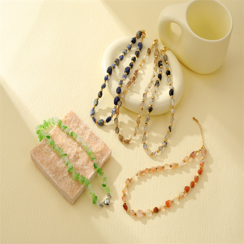 Lässig Einfacher Stil Irregulär Achat Kupfer Perlen Überzug Vergoldet Frau Halskette display picture 5