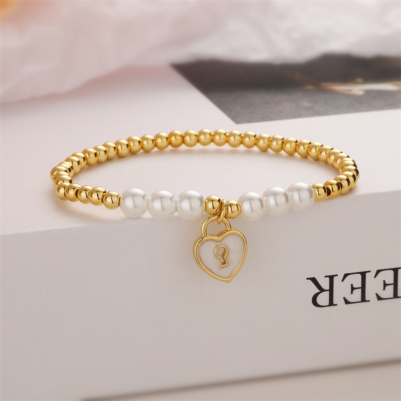 Ig Style Simple Style Letter Heart Shape Copper Beaded Inlay Zircon Bracelets display picture 3
