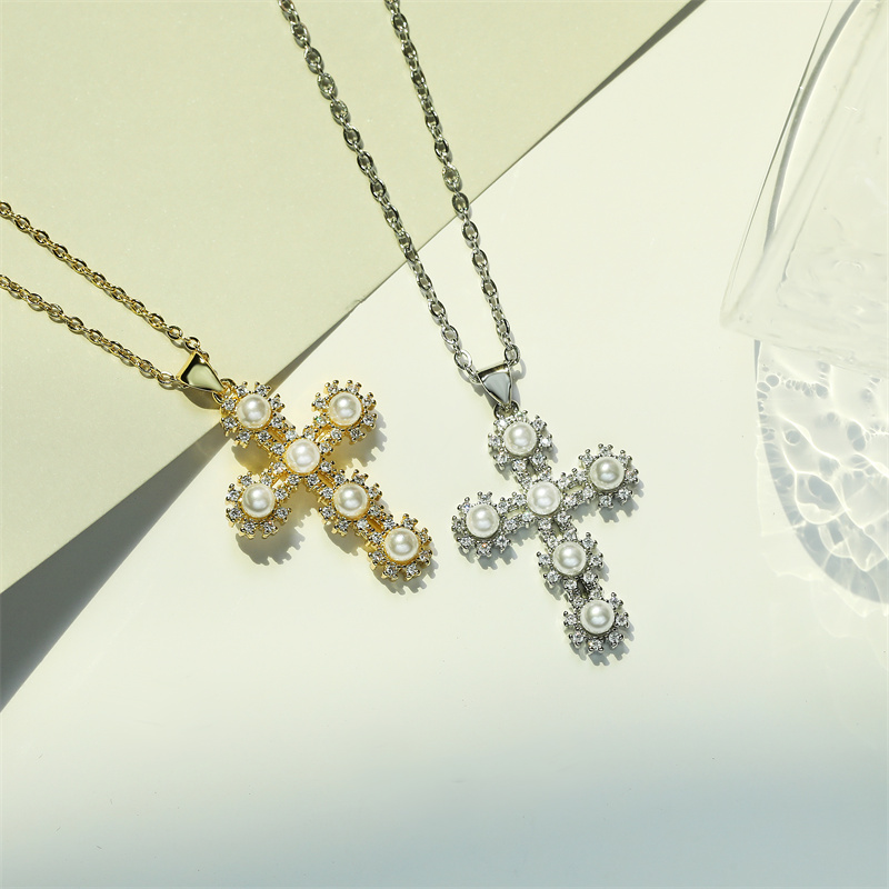 Copper Simple Style Plating Inlay Cross Zircon Pendant Necklace display picture 7