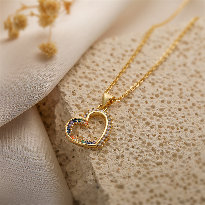 Ig Style Simple Style Heart Shape Copper Plating Inlay Zircon Gold Plated Pendant Necklace display picture 7