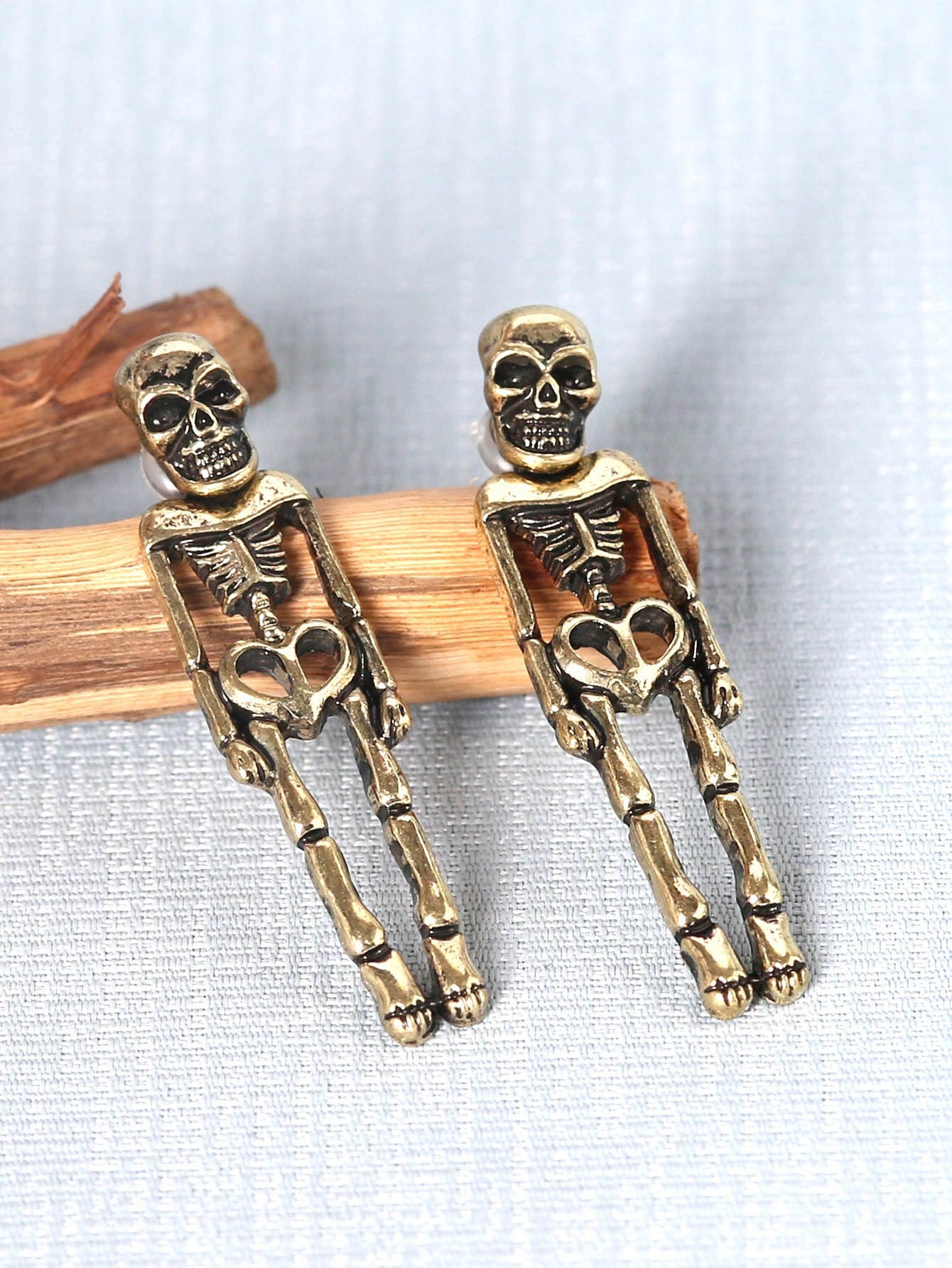 1 Pair Retro Cool Style Skull Copper Alloy Earrings display picture 3