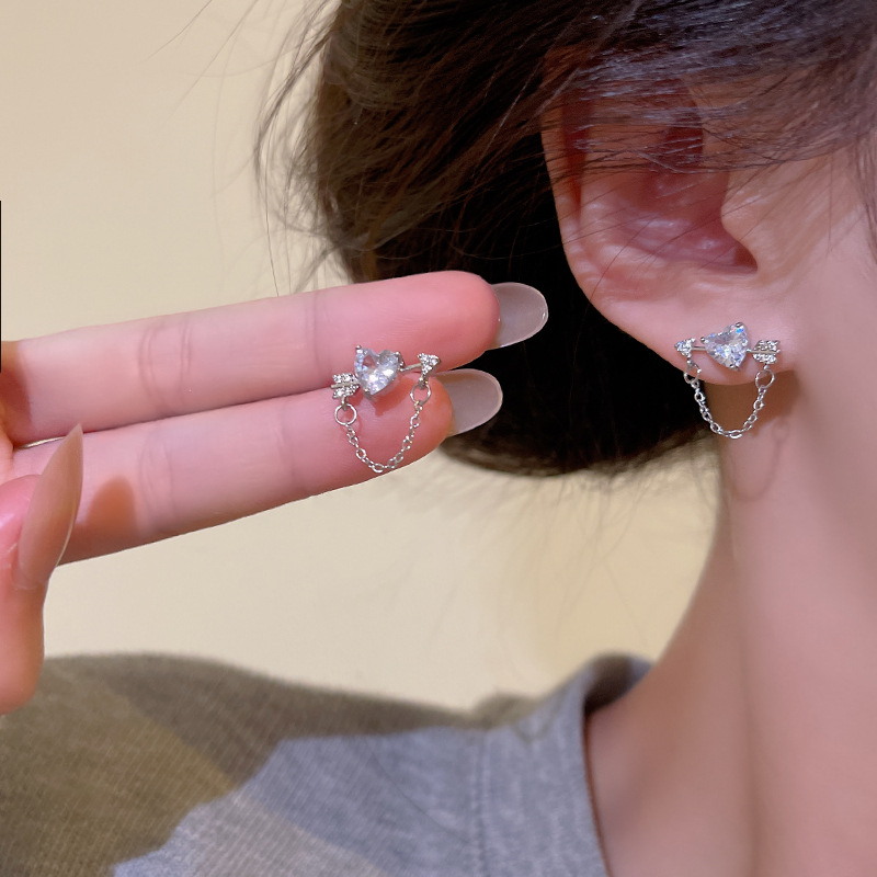 1 Pair Japanese Style Sweet Korean Style Heart Shape Inlay Alloy Zircon Ear Studs display picture 4